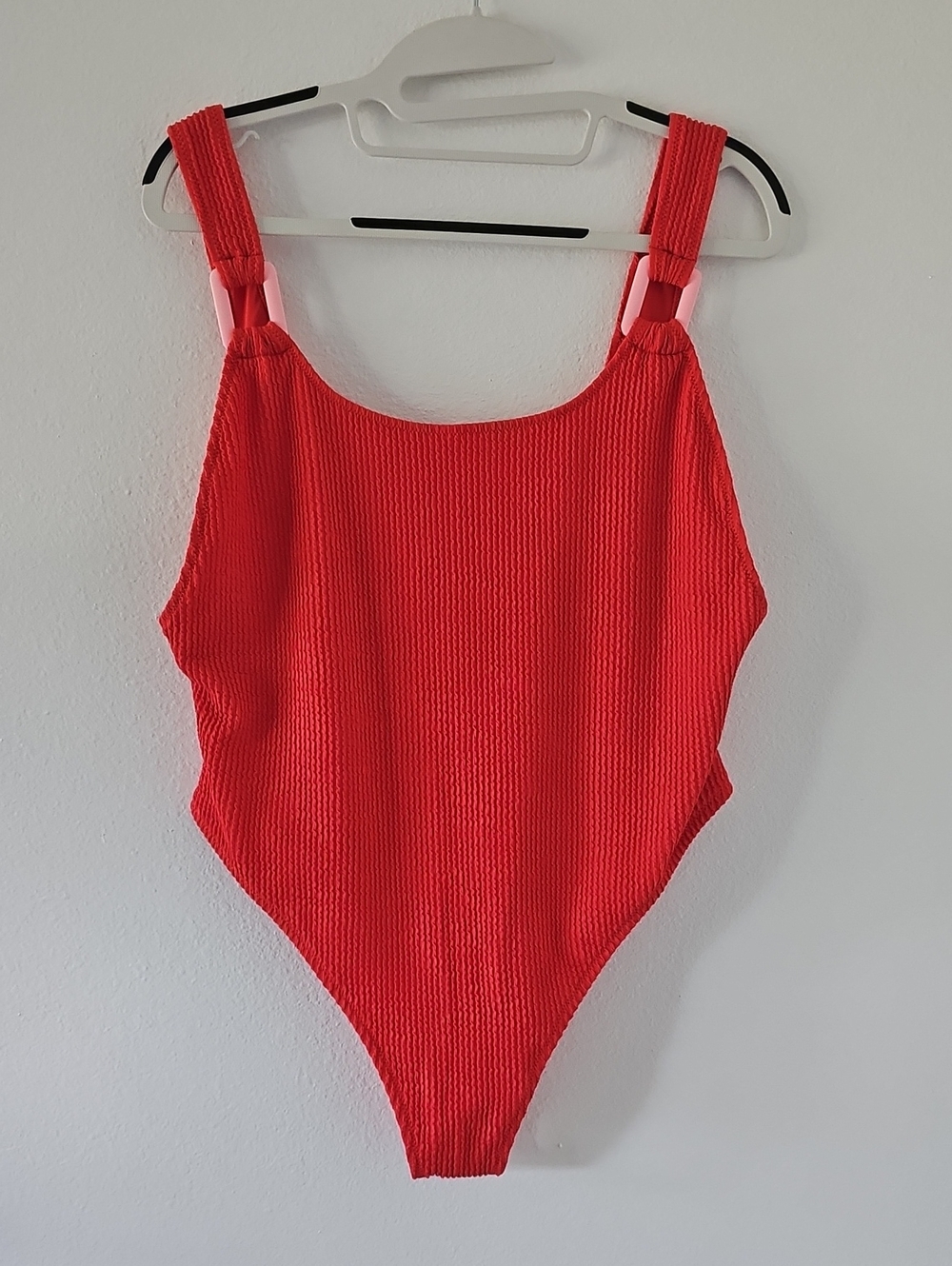 ●●AERIE CRINKLE ONE PIECE BADENSUIT IN RED NWT S.XL●●